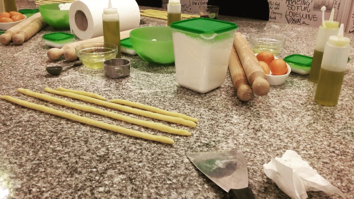 TravelLikeAmber's tweet photo. Looking for something to do on a rainy day in #sorrento ? Check out @chefcarmen77 cooking school!!! #pastamaking #Italy #learntocook #funtimes #amalficoast #chefcarmen #cooklikeapro https://t.co/BZXZmI6iHG