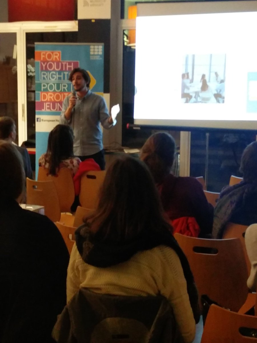 Youth_Forum's tweet image. We want to create a systemic change and make the job market transparent to give quality jobs and internships for young people #WeRate