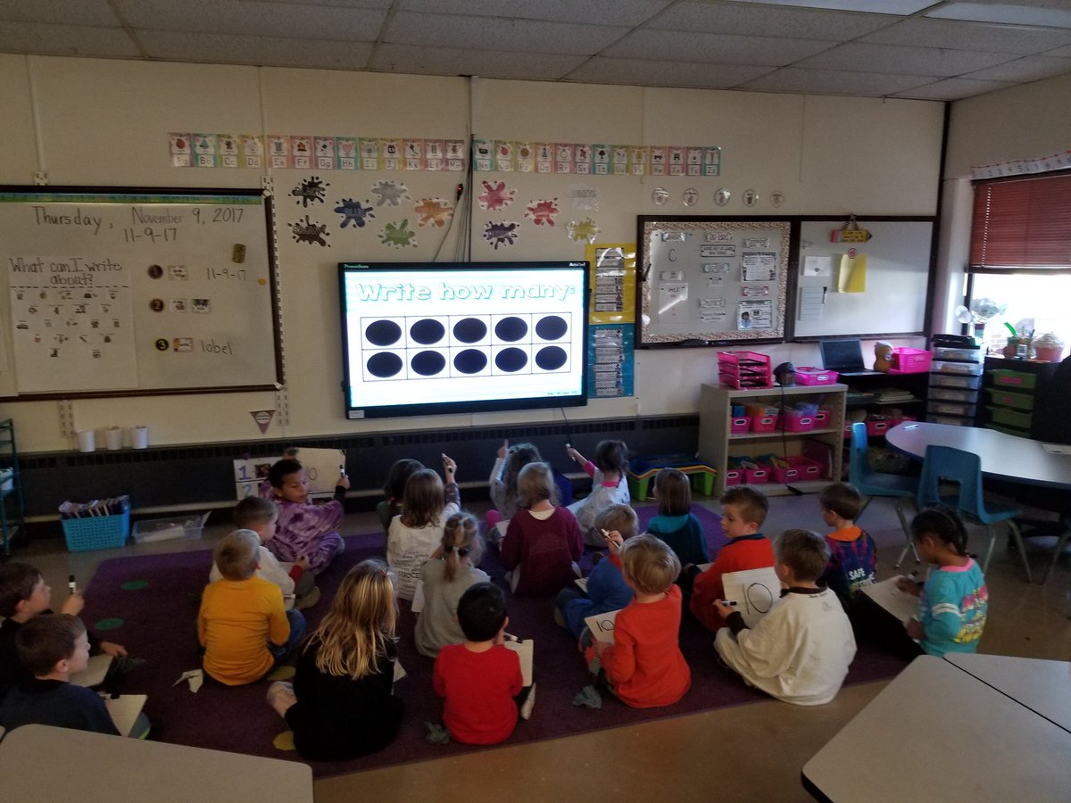 KoeshallKinders's tweet image. Trying out our interactive math today! #tenframefun #whiteboardmath #livinglikearenegade