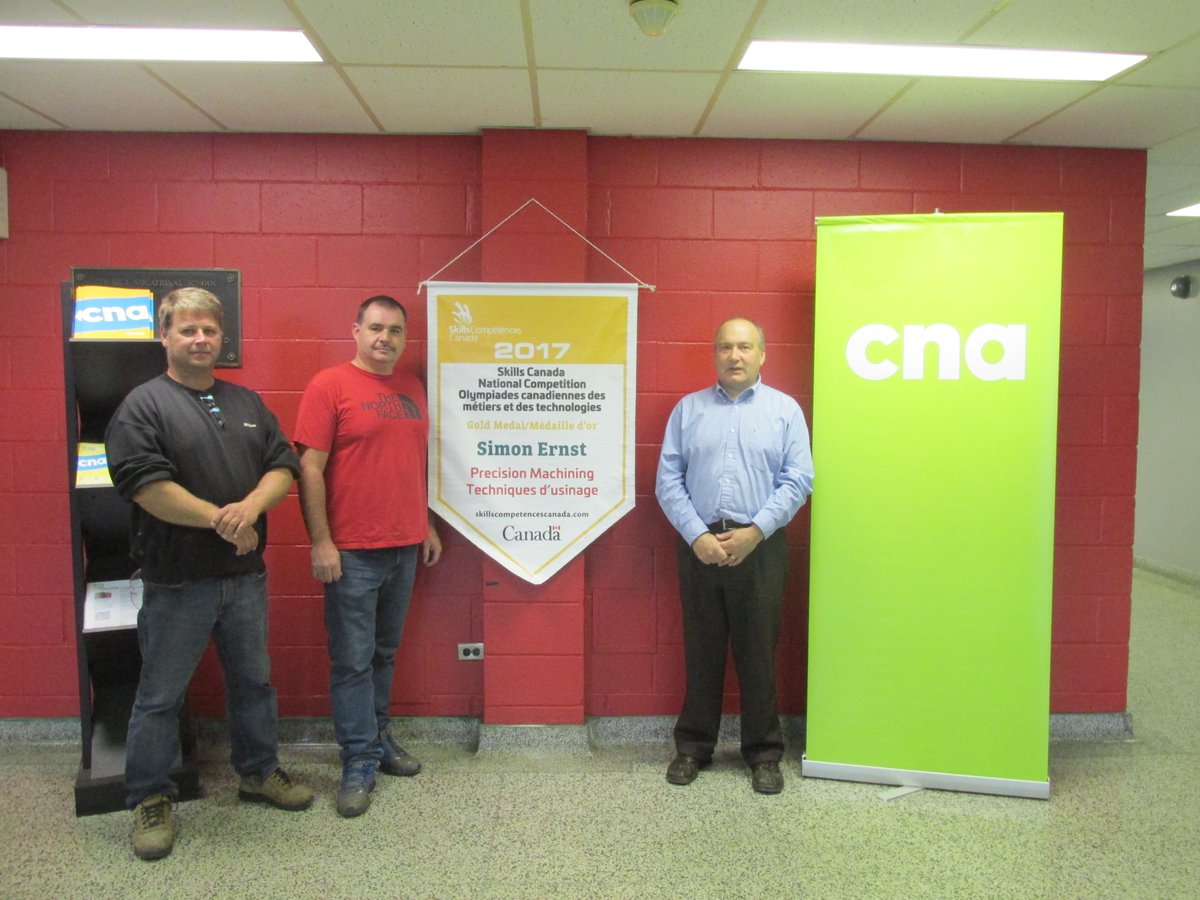 LindaReddigan's tweet photo. Placentia Campus proudly hangs the Skills Canada Gold Medal Banner for Precision Machining! Hats off to Simon Ernst and instructors, Ken Moakler and Darrel Evely! @cna_pla @TownofPlacentia @CNA_News https://t.co/UCGZZjITa6