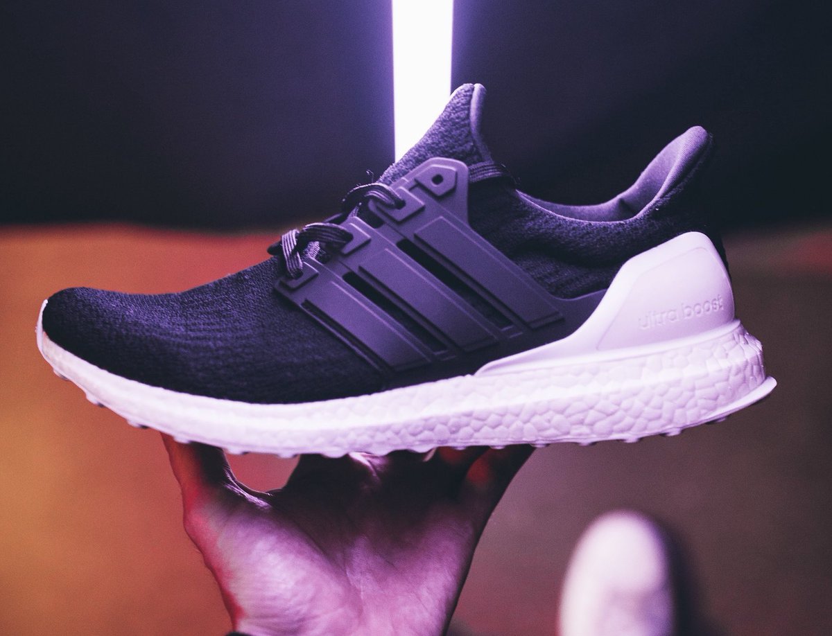 JustFreshKicks's tweet image. CODE GIVEAWAY! 🙌🏻

RT &amp;amp; follow for a chance to win a miadidas x UltraBOOST &quot;Xeno&quot; voucher code. Picking multiple winners

=&amp;gt; bit.ly/2Aou0ft