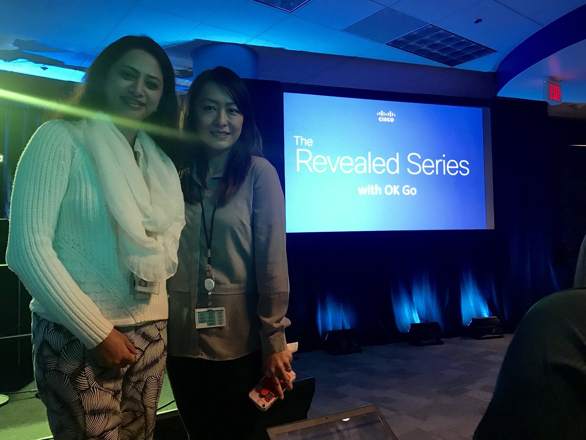 VarshaKanwar's tweet photo. Great to catch up @sandyschen_ &amp; thanks 4 all that you do @Connected_Women ❤️
@VVojnovich @JaishreeMS @Erinopie let’s rally and help Sandy &amp; team recruit our awesome @CiscoServices leaders for FY18 Executive Shadow program #WeAreCisco https://t.co/UBntXL2agq