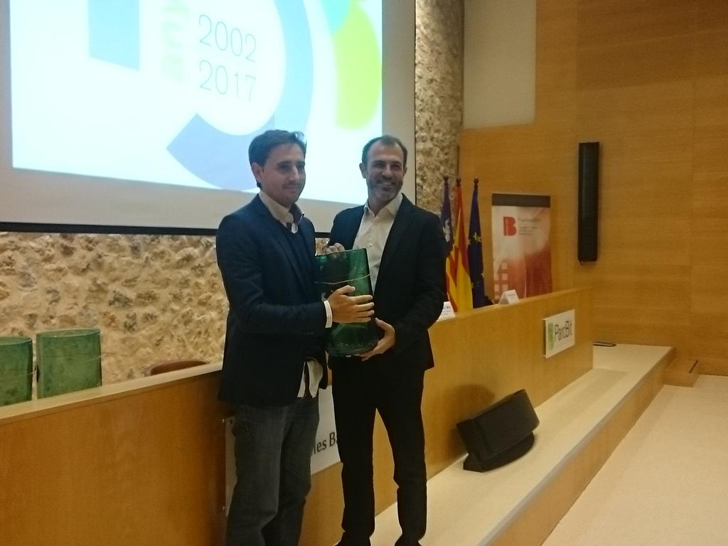 parcbit's tweet photo. També reconeixement a l,empresa més internacionalitzada i la que més inverteix en R+D+i https://t.co/Wop5DvgXSP