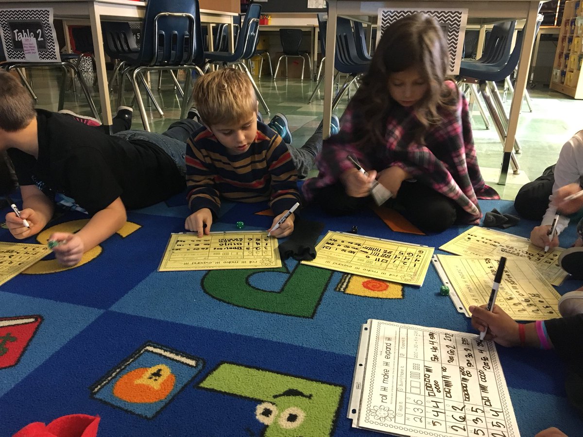holmesroadtweet's tweet photo. Math games in Mrs. Kasperkoski’s 2nd Grade! @GreeceCentral https://t.co/HiV0382Vo9