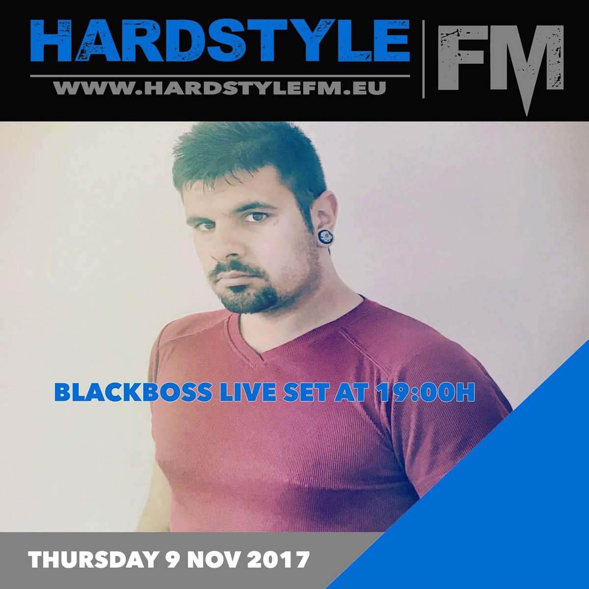 BlackbossLive's tweet photo. Sonando en @HardstyleFM_nl con un poquito de early!! https://t.co/8fCjAEFkBU