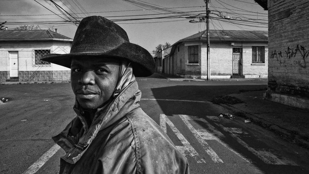 revista_enfoque's tweet photo. "El éxodo haitiano en Chile" ganador como Mejor Reportaje Regional en los premios #Mags2017 de la @ANPChile .Léelo aquí ➡️ https://t.co/qX6G0XTwpz https://t.co/Nagwwz1FfC