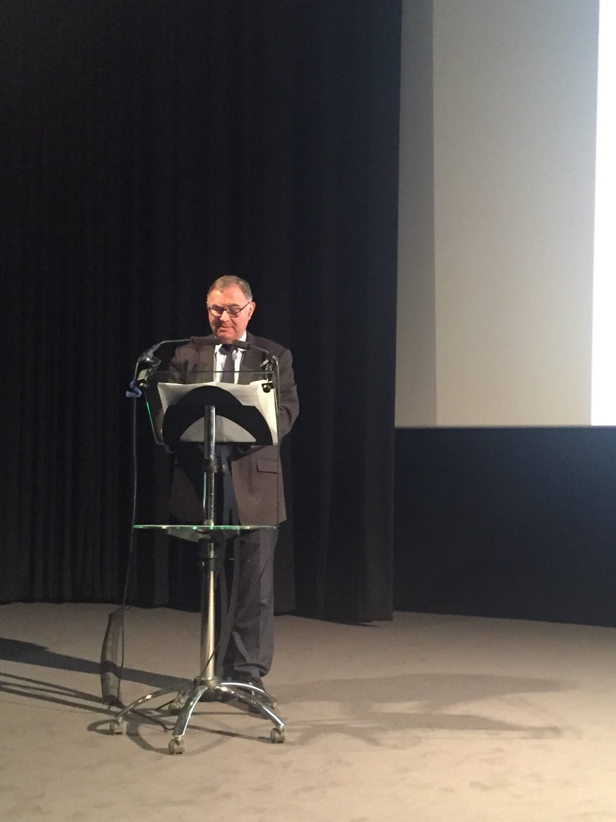 i_care_lab's tweet photo. Le Directeur General de l’ARS Auvergne-Rhone-Alpes pour le bilan #TSN #Pascaline @i_carecluster pilote la pépinière d’innovation @MHComm_fr @DataMedCare #Avalun https://t.co/wdpzjNfuH3