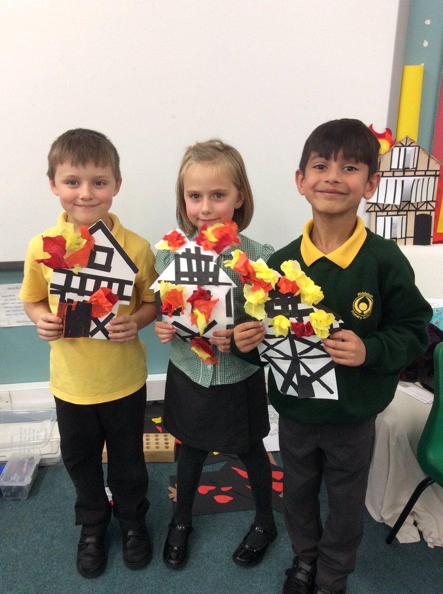StarlingsMPS's tweet photo. Today in Starlings we've been making some Tudor houses similar to those in the 1600s. #GFofL #History #NotLookingForwardToCleaningUp #WeLoveBeingCreative https://t.co/YQx4mk85ri