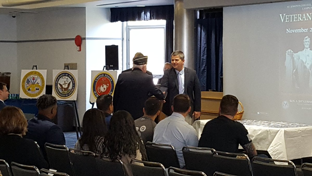 stjoesny's tweet photo. We are underway at SJC Long Island's annual #VeteransDay celebration. 🇺🇸 https://t.co/QvQmZCQjoZ