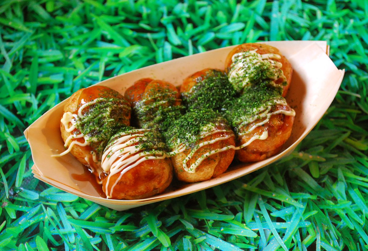 Japanese street food with a side of entertainment! JUZU is coming to #HYPERJAPAN Christmas 2017! #takoyaki for all!
 hyperjapan.co.uk/latest-news/ch…