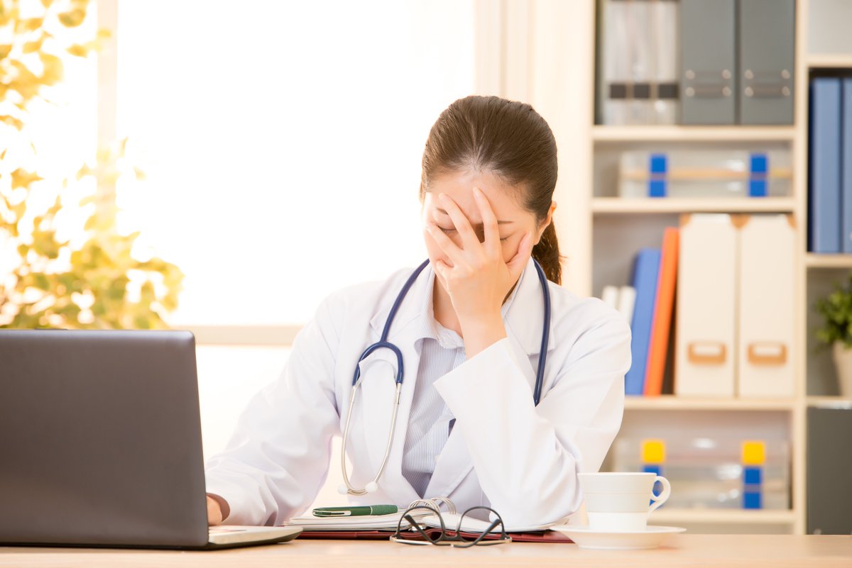 ClinIntell's tweet photo. From our blog - 'Common Physician Gripes In #CDI': https://t.co/76ACa7NcO4 https://t.co/MBFl1Mbs3S