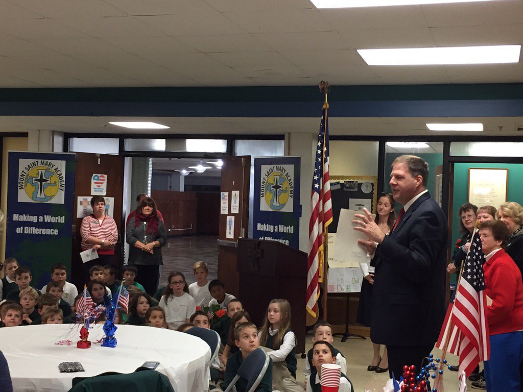 Thanks @ Mt Saint Mary Acad for the invitation to their Veteran's Day tribute.Great 2 be joined by <a href="/GovChrisSununu/">Chris Sununu</a>!
