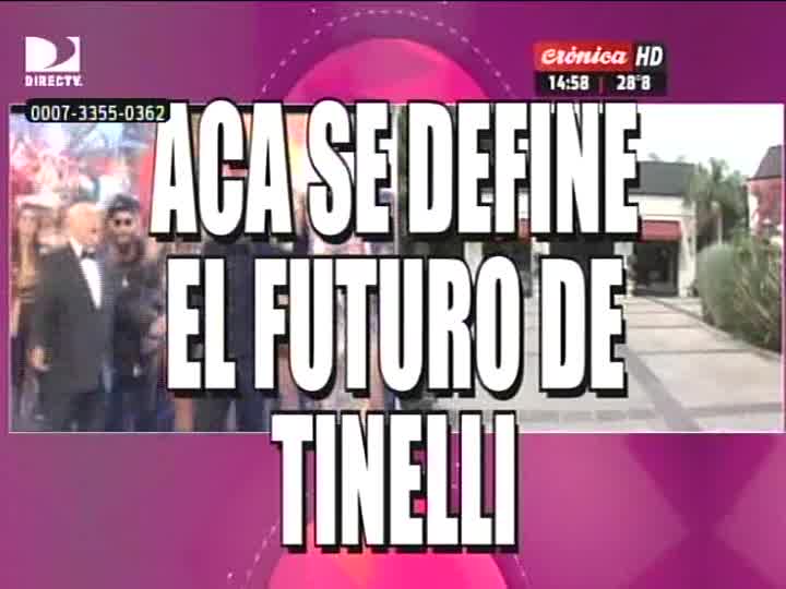 CronicaTV's tweet photo. #EnVivo | #Exclusivo¿Sigue @cuervotinelli con el #Bailando2017 ? @ElchuecoSuar y #Codevila https://t.co/bLeMUkL96E