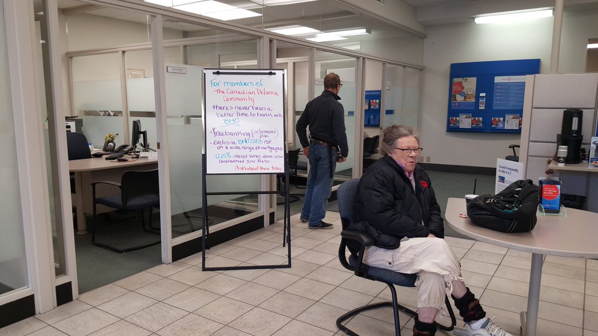 BMO Tsawwassen clients enjoying cookies homemade by one of our own in honour of Rememberance Day and the fallen hero's.