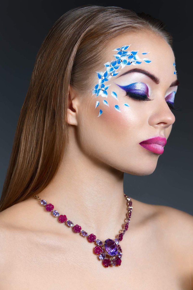 anjapiotrowska's tweet photo. Love to be creative ;) Make Up: Anja Piotrowska Photo: Paweł Witkowski Model: Kornelia Czafurska Jewellery: Piotr Zieliński https://t.co/mQIOGdvrI1