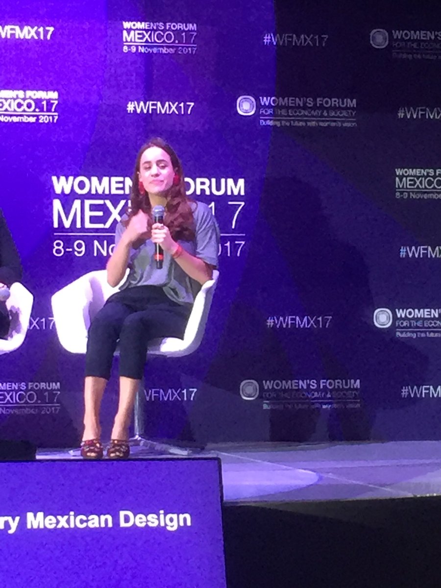 LaEmilys's tweet photo. Roberta Maceda, a sus 27 años logra posicionar su marca #Octavia y venderla en @palaciohierro #WFMX17 #mujeresinspiradoras https://t.co/gPoIMAuPrI