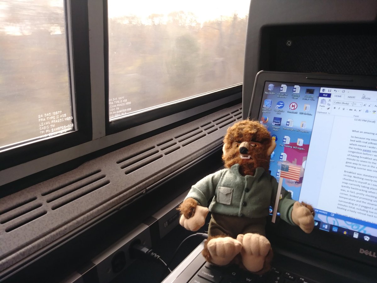 jlmccafferty1's tweet photo. American Werewolfie is excited to be back on home soil #Massachusetts #ChooChoo #JenAdventures https://t.co/89hqIo9z5c