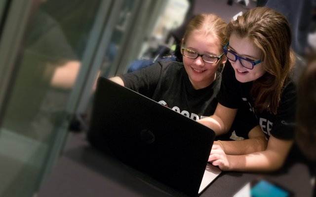 DeathCanoe's tweet photo. Our Capital One coders program empowers middle schoolers to shape their future. #coding https://t.co/ULDJdgsUkx https://t.co/Na5JnD8b6c
