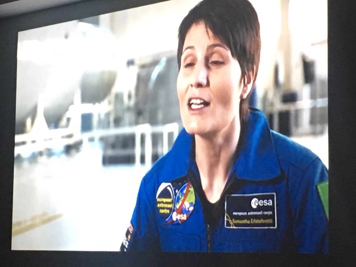 Le travail a-t-il un sexe? <a href="/m_meissonnier/">Martin Meissonnier</a> prouve que privées du succès, les femmes inventent leur propre conditions de réussite #3Sha2