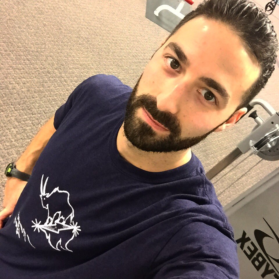 SummitForceTrn's tweet photo. Got my @yaleclimbingsmb #midnightlightning T-shirt on for the #workout https://t.co/Hn4yCTuLeR