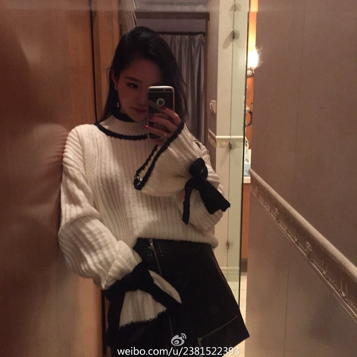 HChrrissty's tweet photo. 👚by @xiaxia97_ ☺️ https://t.co/XTYDVnjlTm