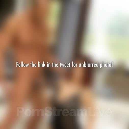 I've posted something on my fan page! Check out now -> https://t.co/1YjKZvnmpF https://t.co/0GknQKAB