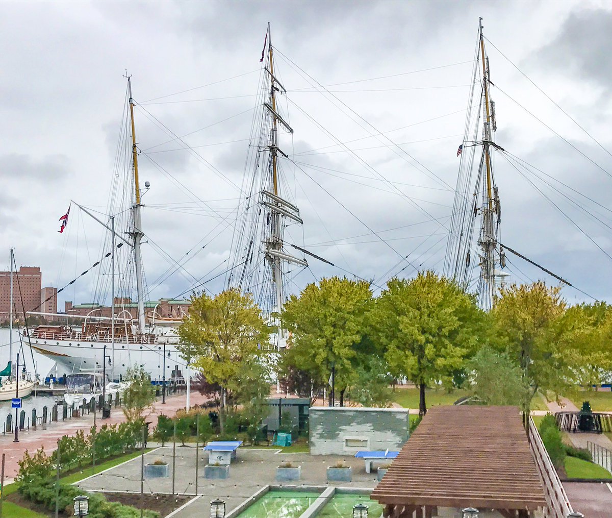 Welcome to #NorfolkVA ⚓️ Statsraad Lehmkuhl 🇳🇴