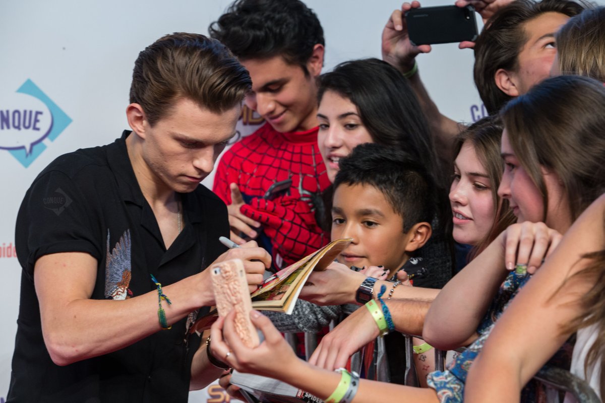 conquemx's tweet photo. ¡Recuerda la visita de @TomHolland1996, @LauraHarrier y @TheRealStanLee a #CONQUE2017!
Para recordar más invitados: https://t.co/gXnWpGF2g2 https://t.co/l9B6xHPeNS
