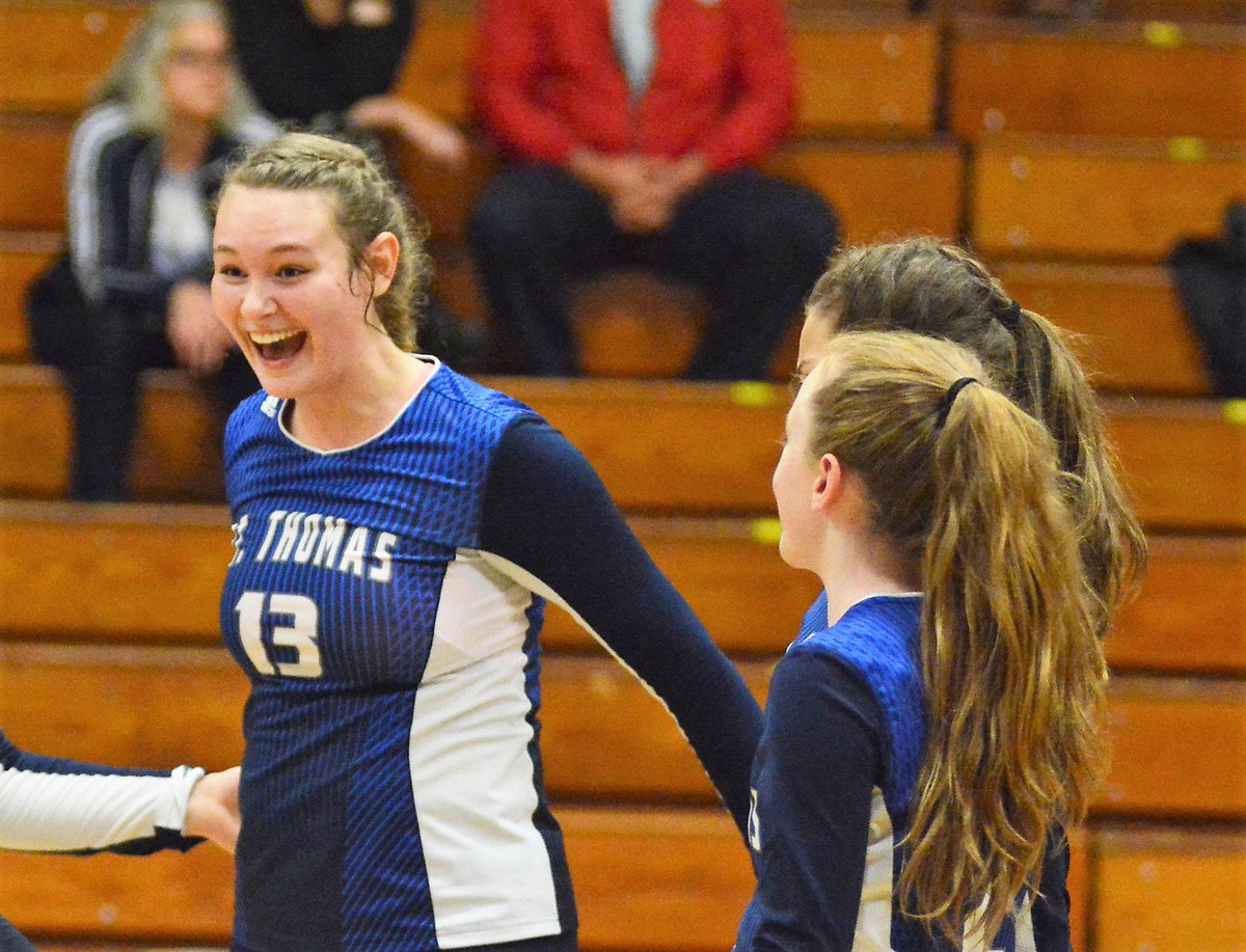 mwhaley25's tweet photo. Portsmouth's Stefany Shaheen named D-II volleyball coach of the year and STA's Payton Hodsdon named co-player of the year. @PHSScores @STA_Athletics @FostersDailyDem https://t.co/MGUqymuTbK