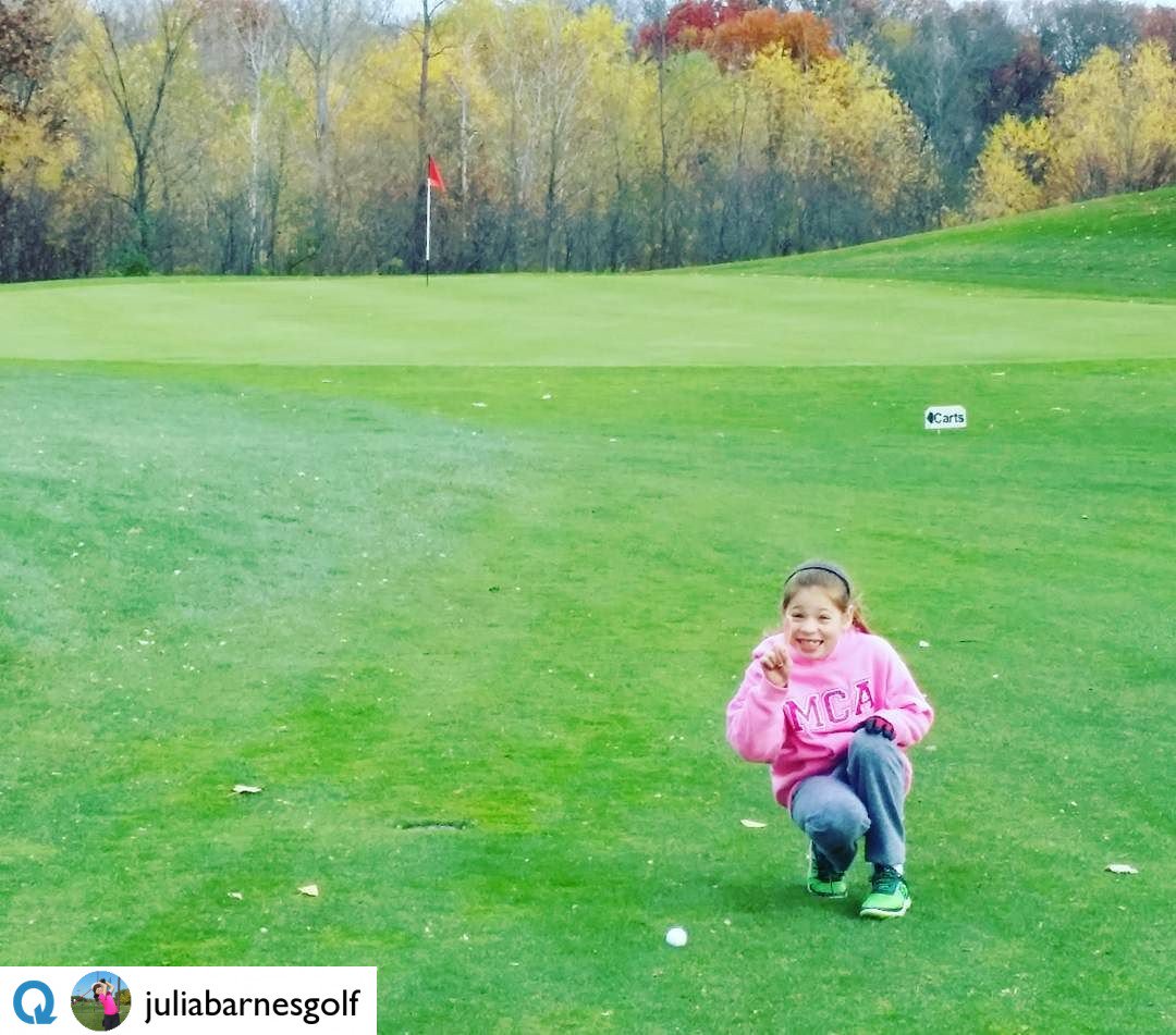 WomensGolf's tweet photo. ⛳ Came real close to driving this 170 yard hole! #hugedrive ⛳😃👊 via @juliabarnesgolf https://t.co/DnxTFwy721 https://t.co/Vyhj2Yml3T