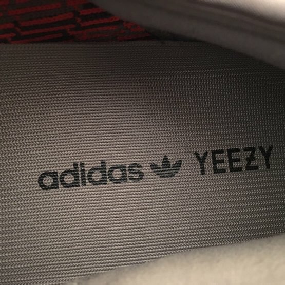 shoessszzz's tweet image. Selling 8/10 Belua V2s for a friend 
$700 PayPal or $670 PayPal gifted
Size 13

@Deadlaced @sneakers_4_Sale @RetailTuesday @RT_Kicks4Sale