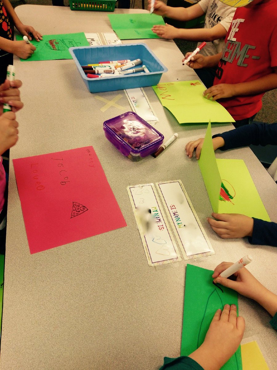 SpangerKinder's tweet photo. Christmas in November?! No! Kindergarten is writing Christmas cards to Jacob so he can celebrate Christmas! #Spreadhappiness #rcsdchampions 
https://t.co/ilFUnCnnQ2 https://t.co/lkdGiIpblu