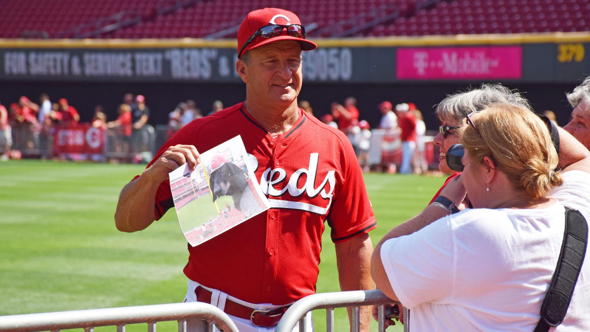 Happy birthday to Reds bench coach Jim Riggleman! 