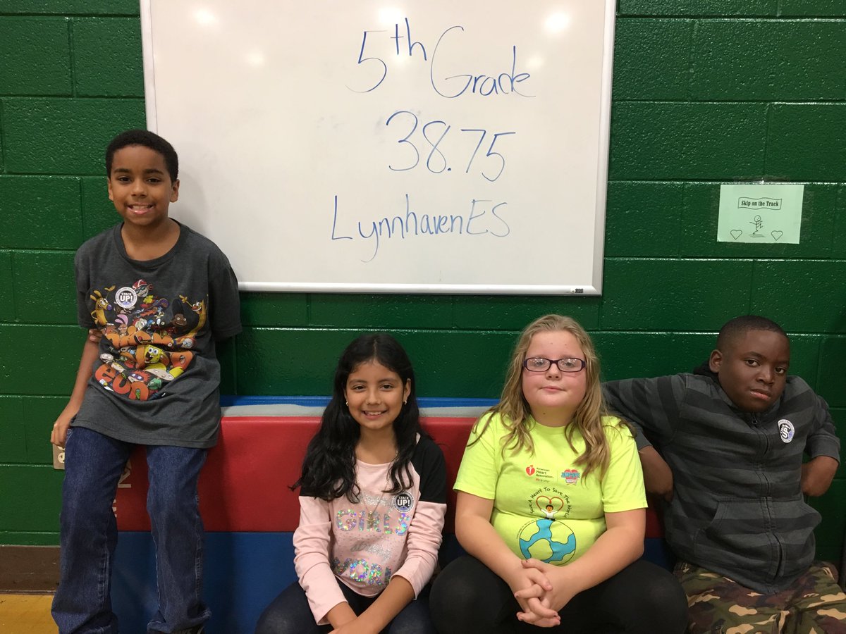 PlazaMSPE's tweet photo. 5th Graders. Niiiiiiiiiice work. #lynnhavenlions #vbspeedstack https://t.co/jh0gkmPBOi