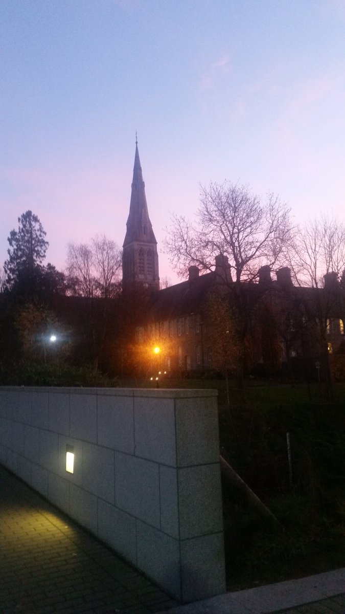 librarydaydream's tweet photo. A lovely day of learning, and chatting. Thanks so much Maynooth University for hosting an exciting day of 'Librarians as Academic Authors' on your idilic campus. #munral2017 @library_MU https://t.co/bsB68El8C3