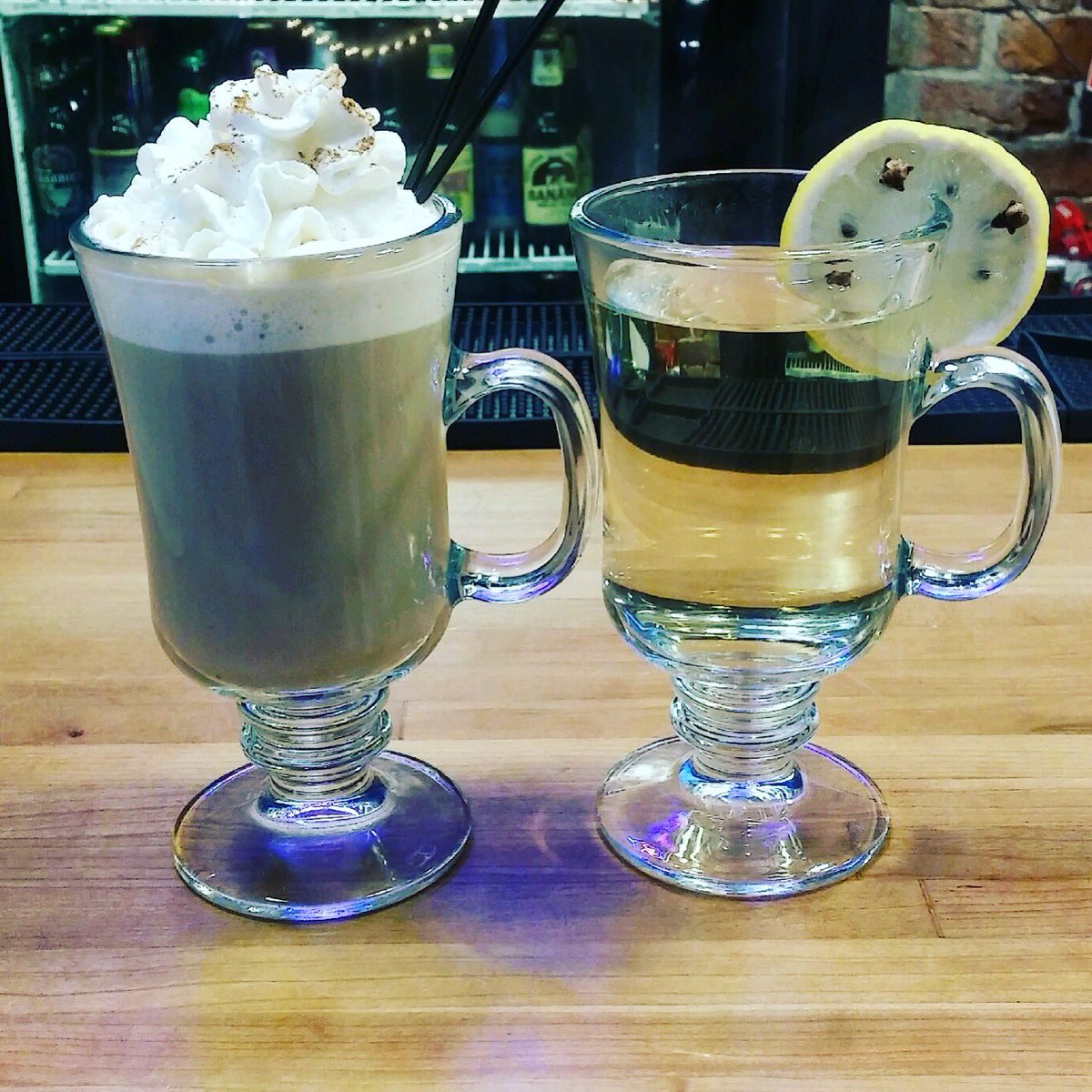 BarracudaTavern's tweet photo. Thursday Specials
#eatlocal #drinklocal #warmup  #beefstew #buffalochickenwrap #cornedbeef #haddockchowder #chickentortilla @BaileysOriginal #Irishcreamcoffee @JackDaniels_US #hottoddy #thirstythursday #Bostonbars #Bostondrinks  #cudacocktails #itscudatime #gethooked https://t.co/z9suFZUMwR