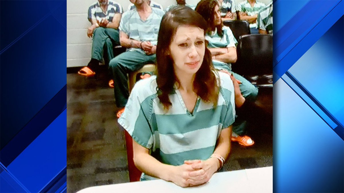 Escort admits to shooting man in head for bad oral sex bit.ly/2yLcqpN?utm_so… https://t.co/mjPgQBGA1A