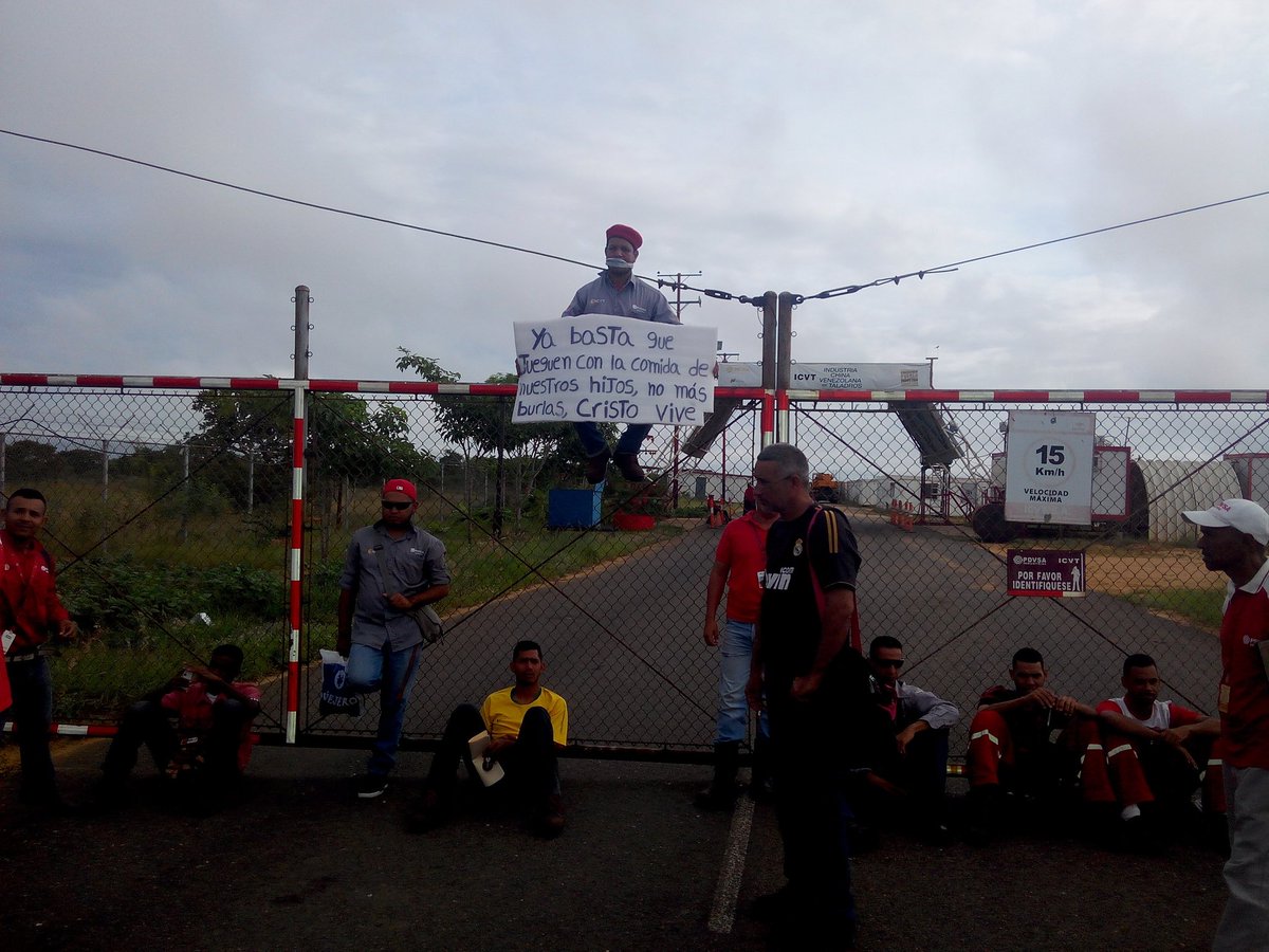 salcedols's tweet photo. @delpinoeulogio @pdvsawillrangel Industria China Venezolana de Taladros ICVT PEDIMOS sea reconocido él trabajo q realizamos en la faja Petrolífera del Orinoco https://t.co/eP6jaFsUrE