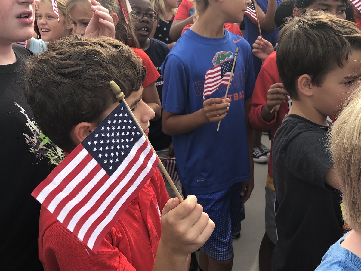 KaitlynChana's tweet photo. More than a thousand students participated in the Liberty Parade Celebration. @ActionNewsJax @SJCSD https://t.co/yXFJxdc4yh
