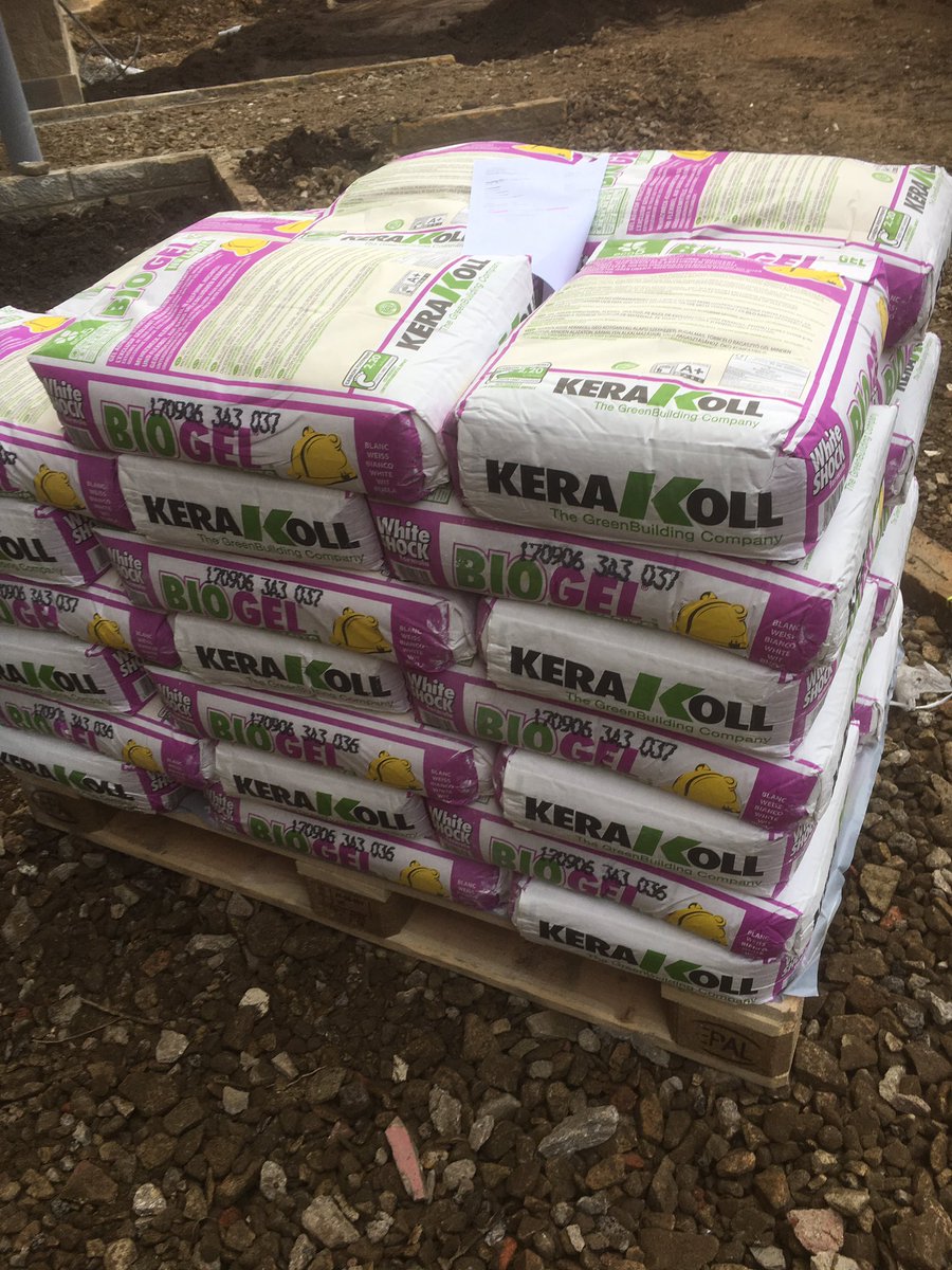 leedstilers's tweet photo. @leedstilers @Dural_UK @tiletrix @KerakollUK @pureadhesion thanks for delivery 👍🏻👍🏻 @LapicidaLtd delivery of planks #Harroagate #quarters @Andrews_Tiles @toptileraward @BrevetiMontolit @STSUKLtd #prep #tiling #floortiling #tilinginharrogate #tilelife #tiling #anyfreebies https://t.co/yUflTSrsZw