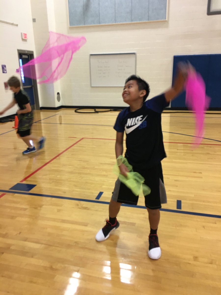 PhysEdwithFord's tweet photo. 6th graders working hard on Agility, Balance, and Coordination activities! #ABC @Lunsford_PE @JML_MS_Official https://t.co/VshJHgrzLt