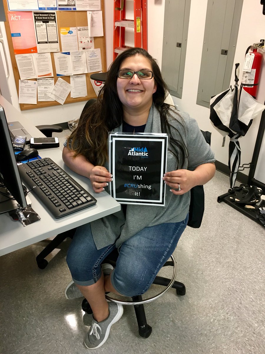 BMoneyOriginals's tweet photo. Brittany at it again! Helping two businesses stay connected better than anyone else! #getyourbizon #powerpats @DaleB1 @404girl https://t.co/bdBsiWz5Wj