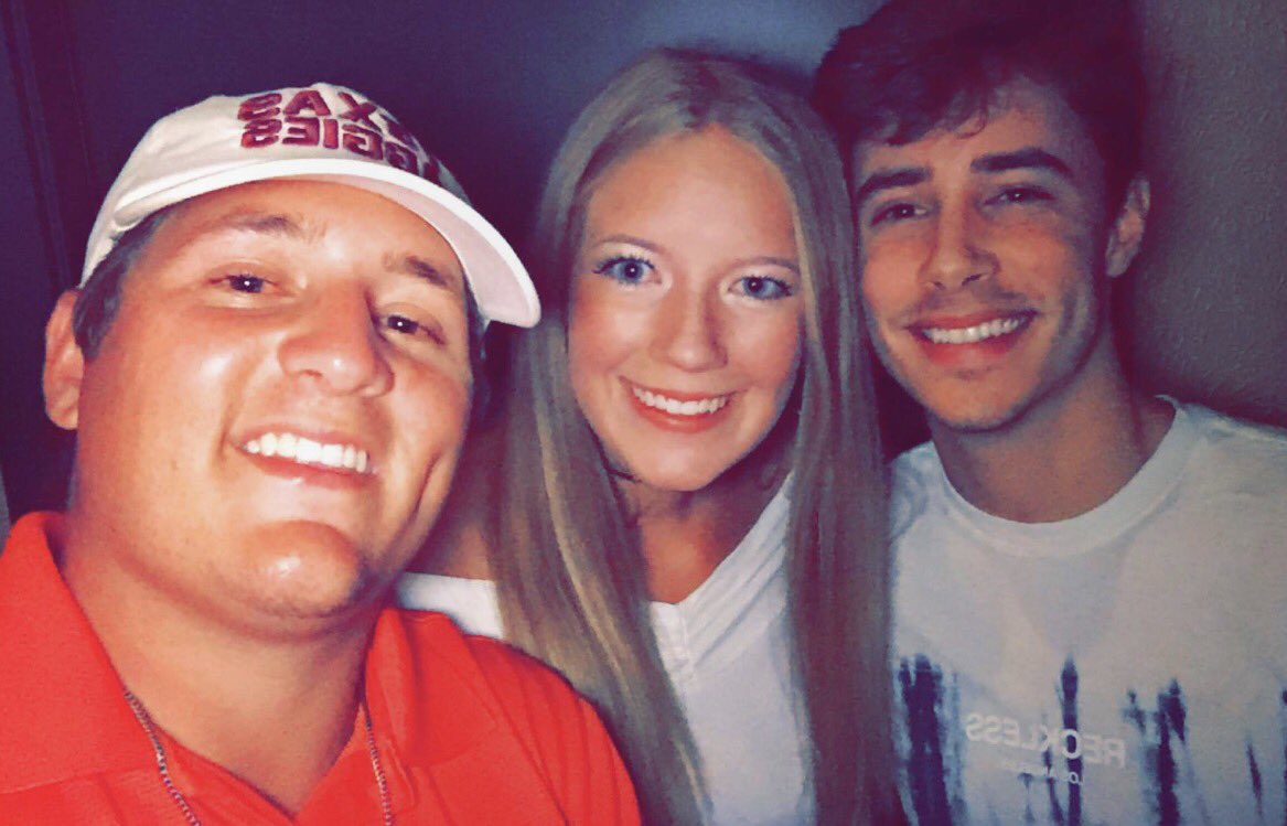 HannaBlayne23's tweet photo. happy happy birthday trev!!!! hope u have the best day, miss ya sm 😜 https://t.co/NGgUSpcfZ0
