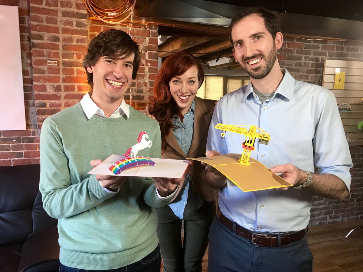 lovepop's tweet image. .@AlieWard got the grand tour of our whole HQ but we almost lost her in the card library. 😬💌#InnovationNation #CBSDreamTeam @MoRocca #ItsEpic