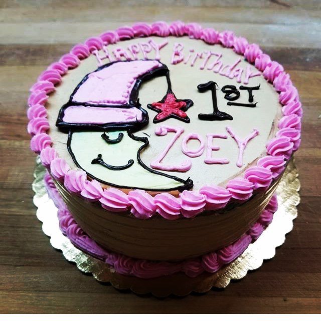 Zadiesbakeshop's tweet photo. Happy first birthday Zoey!
.
.
.
#zadiescake #zadiesbakeshop #zadiesbakery #koshercake
#customcakes
#birthdaycake⦠https://t.co/EfHKbz8e1n https://t.co/vRAF6BzddD
