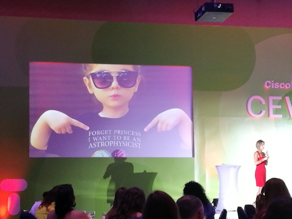 Forget princess! <a href="/Cisco_LA/">LACisco</a> <a href="/Miss_Internet/">Silvina Moschini</a>