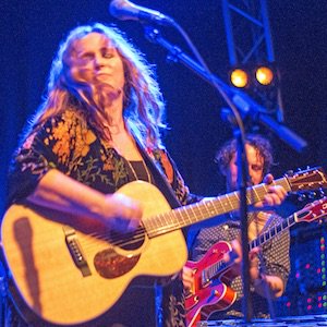 NeilSept61's tweet photo. PRAYERS ANSWERED - Gretchen Peters gives an almighty performance at the Union Chapel, London. https://t.co/N7lWuWSs2S:  https://t.co/TKGuPAD3h7…the-union-chapel/ https://t.co/6yEswqV58M