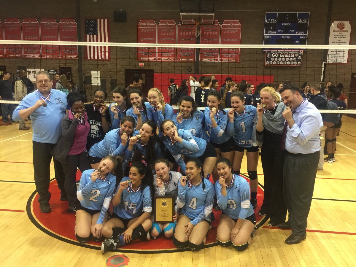 TMLAAthletics's tweet photo. Your 2017 NYC VARSITY Volleyball Champions!!! #HilltopperNation https://t.co/waR2fiz6HF