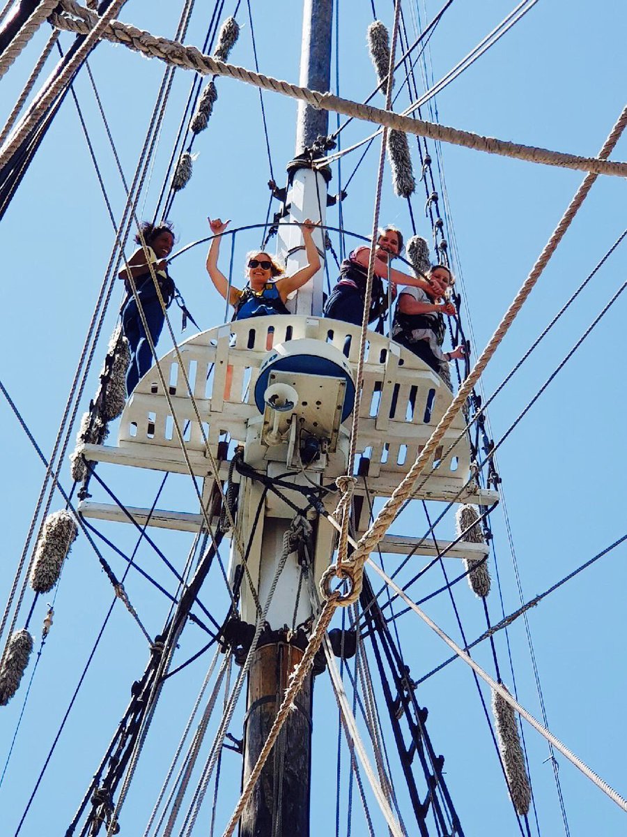 lauranosurname's tweet photo. #spapschallenge2017
Yiew. Great view from the top! https://t.co/4Yekcr5yF3