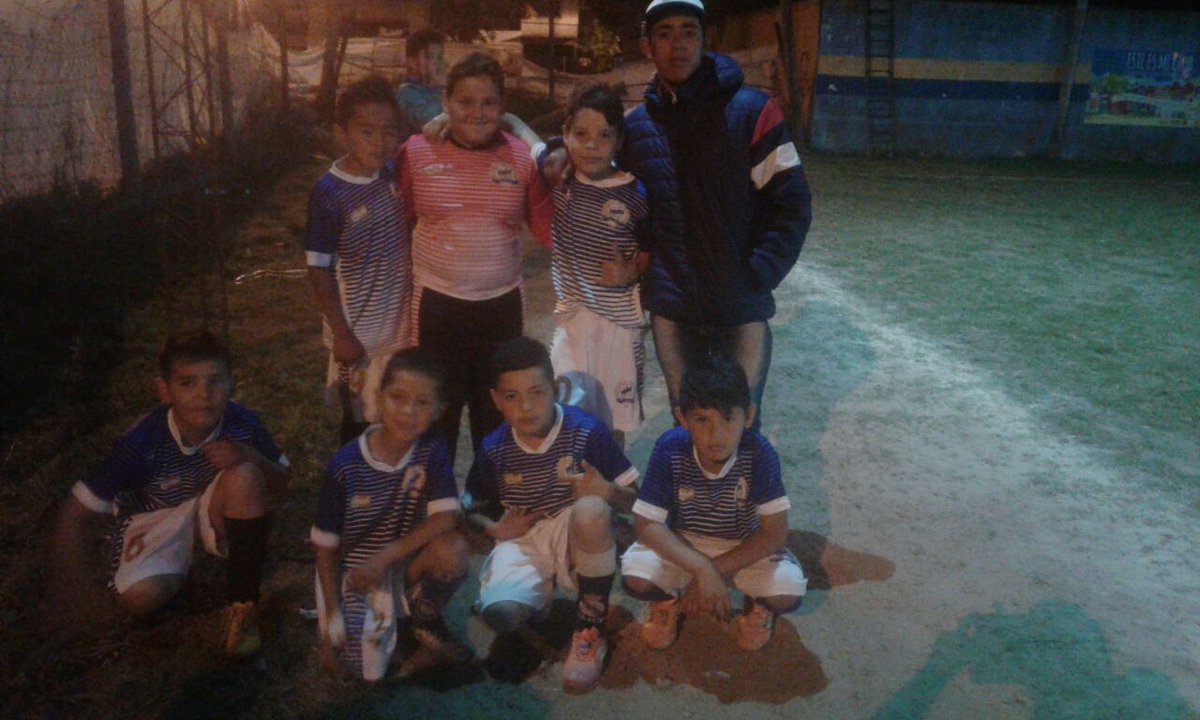 crisqui80's tweet photo. #ahora Jornada pendiente jugada miercoles y jueves U. Vecinal vs.Belgrano con el arbitraje de Bravo_ Martinez. 
#Noches de Liga @QuilmesDeportes seguimos... https://t.co/kxn2vBxboV